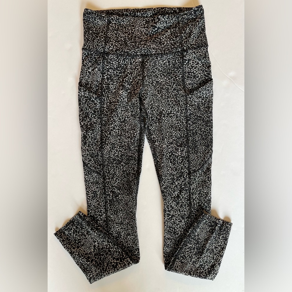 Lululemon Fast and Free 7/8 Leggings, Size 4
